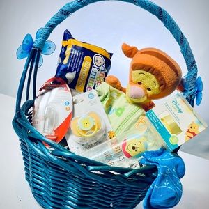 Tigger and Pooh Gift Basket
